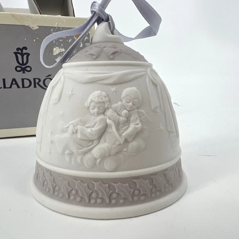 Lladro 1995 Christmas‎ Bell Nativity Mary Joseph Jesus Feliz Navidad